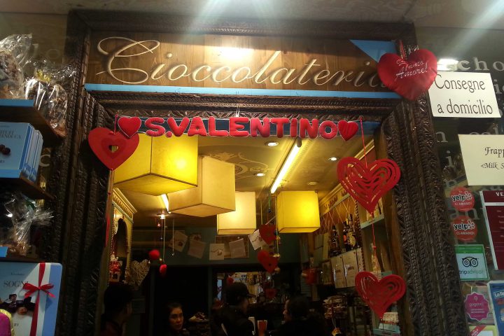 Romance in Florence: February 2017